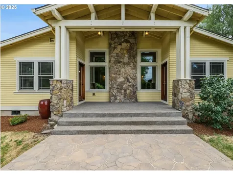 7524 SW Florence Lane Portland OR 97223