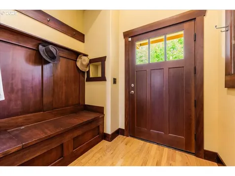 7524 SW Florence Lane Portland OR 97223
