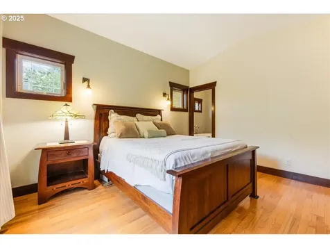 7524 SW Florence Lane Portland OR 97223
