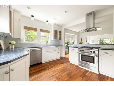 2904 NE 51st Avenue Portland OR 97213