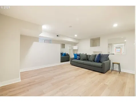 2904 NE 51st Avenue Portland OR 97213