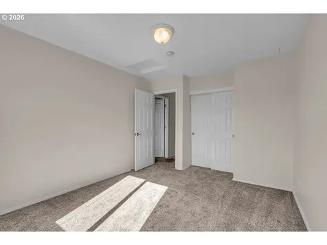 1224 SE 16th Avenue Canby OR 97013