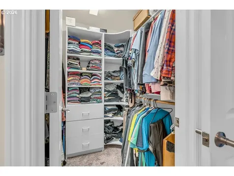 1224 SE 16th Avenue Canby OR 97013