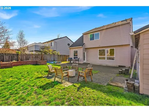 1224 SE 16th Avenue Canby OR 97013