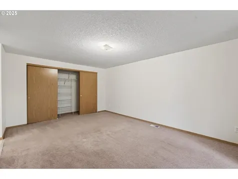 703 NW 17th Street Battle Ground WA 98604