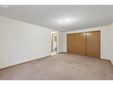 703 NW 17th Street Battle Ground WA 98604