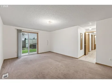 703 NW 17th Street Battle Ground WA 98604
