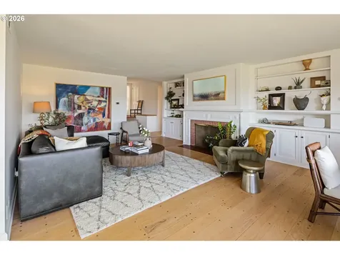 875 W 36th Avenue Eugene OR 97405