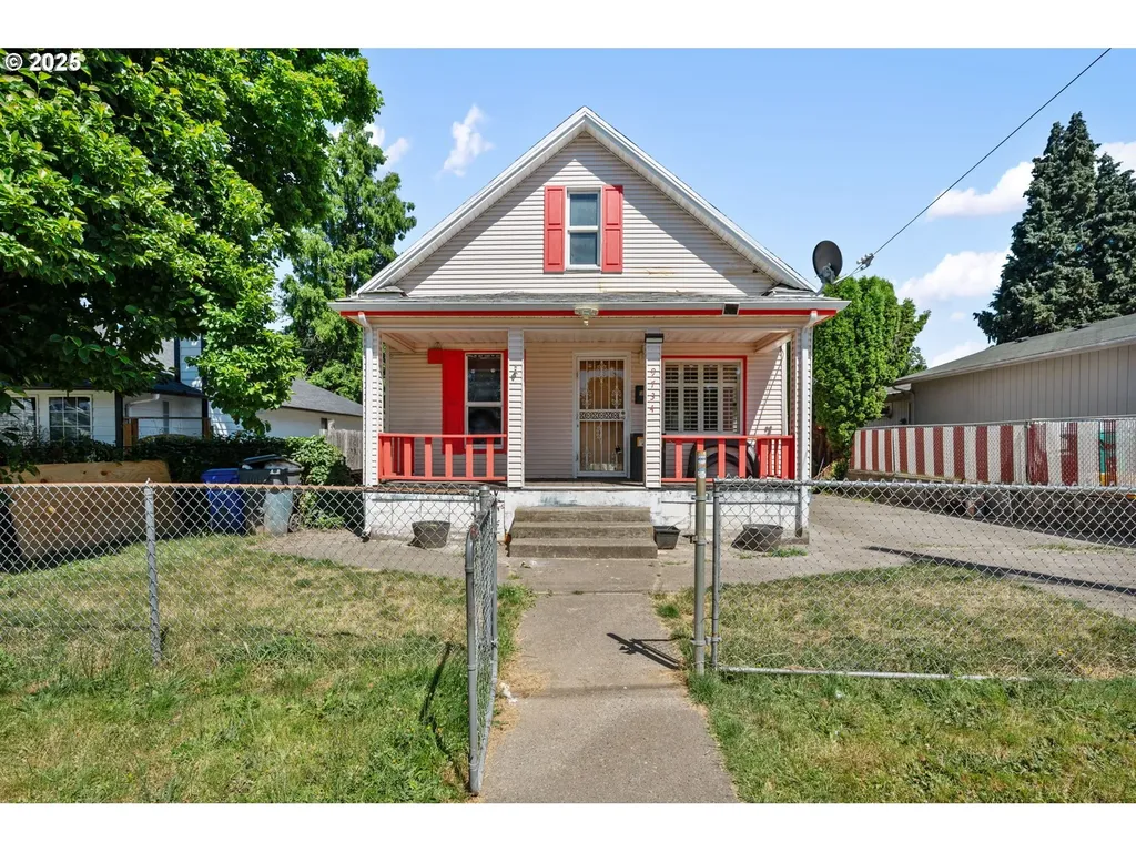9734 N Exeter Avenue Portland OR 97203