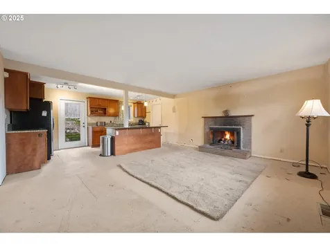 7080 SW Taylors Ferry Road Portland OR 97223