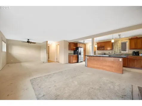 7080 SW Taylors Ferry Road Portland OR 97223