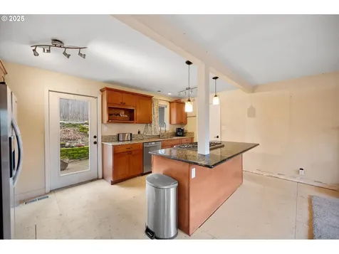 7080 SW Taylors Ferry Road Portland OR 97223