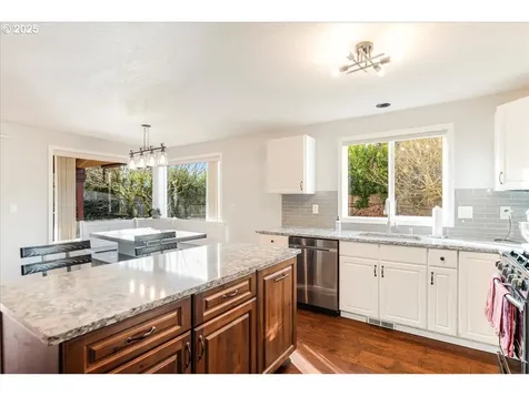 12603 NE 46th Street Vancouver WA 98682
