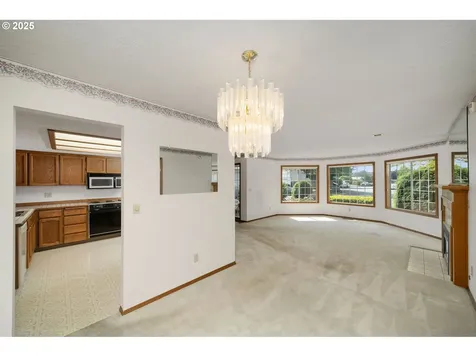 2840 NE Roberts Avenue Gresham OR 97030
