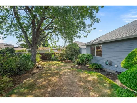 2840 NE Roberts Avenue Gresham OR 97030