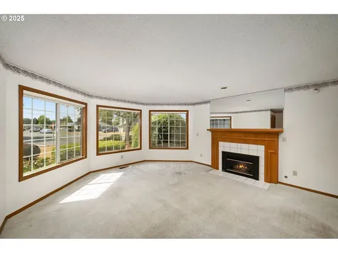 2840 NE Roberts Avenue Gresham OR 97030