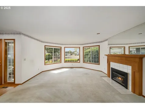 2840 NE Roberts Avenue Gresham OR 97030