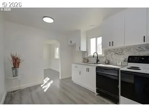 105 Redpath Kelso WA 98626