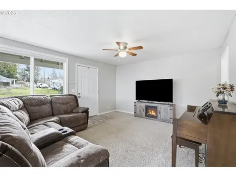 1401 Pierce Street Oregon City OR 97045