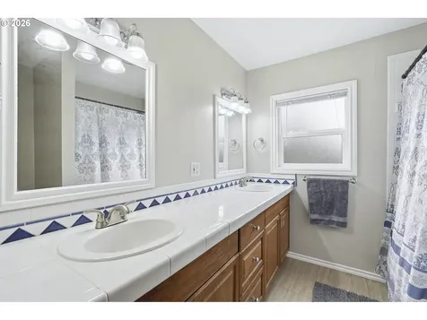1401 Pierce Street Oregon City OR 97045