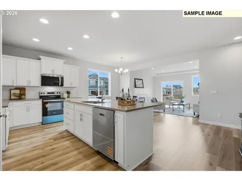 619 S 5th Street Carlton OR 97111