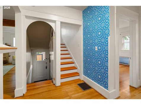 775 W 11th Avenue Eugene OR 97402