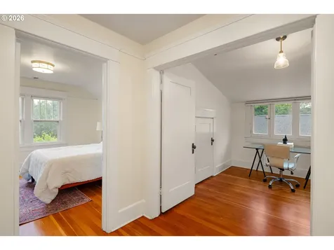 775 W 11th Avenue Eugene OR 97402