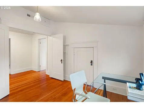 775 W 11th Avenue Eugene OR 97402