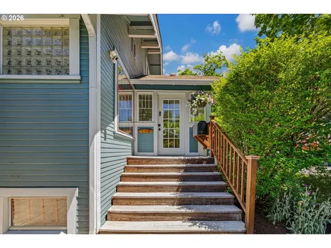 775 W 11th Avenue Eugene OR 97402