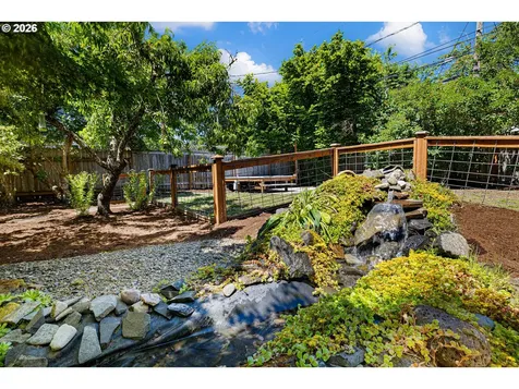 775 W 11th Avenue Eugene OR 97402