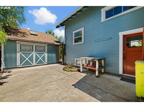 775 W 11th Avenue Eugene OR 97402