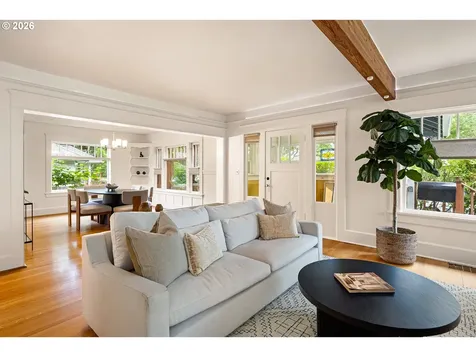 775 W 11th Avenue Eugene OR 97402