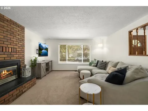 828 NW Forest Street Hillsboro OR 97124