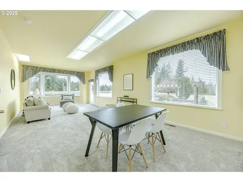 86986 Central Road Eugene OR 97402