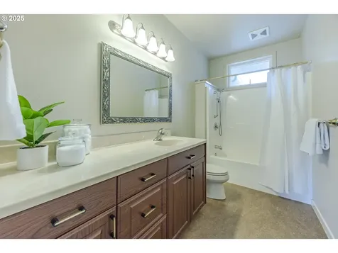 86986 Central Road Eugene OR 97402