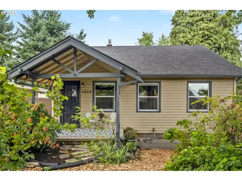 8929 N Mckenna Avenue Portland OR 97203