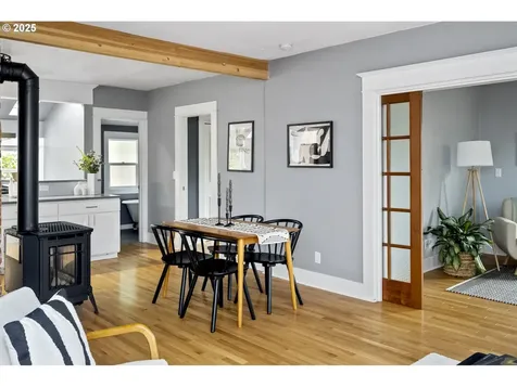 8929 N Mckenna Avenue Portland OR 97203