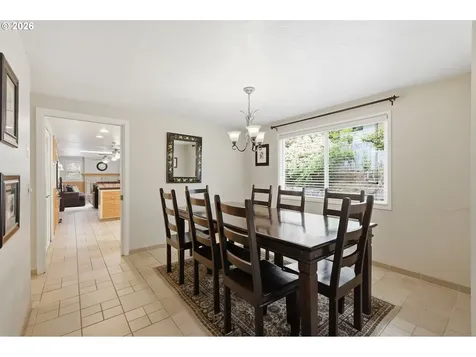 4032 Normandy Way Eugene OR 97405