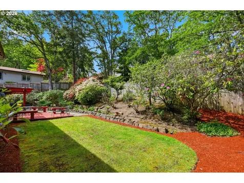 4032 Normandy Way Eugene OR 97405