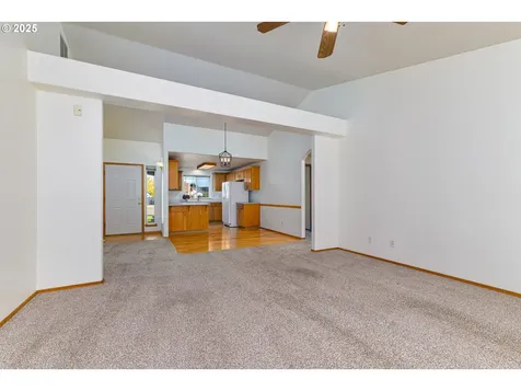 12921 Marysville Lane Oregon City OR 97045