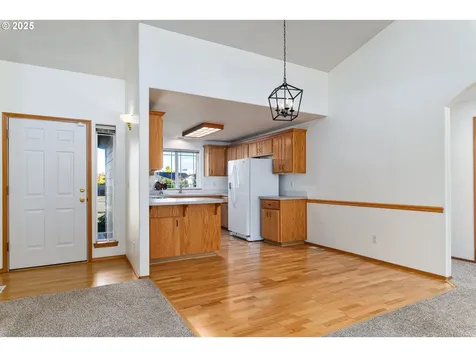 12921 Marysville Lane Oregon City OR 97045