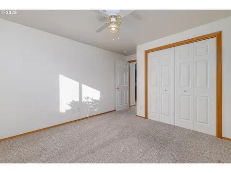 12921 Marysville Lane Oregon City OR 97045