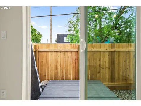 4690 N Congress Avenue Portland OR 97217