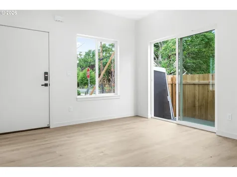 4690 N Congress Avenue Portland OR 97217