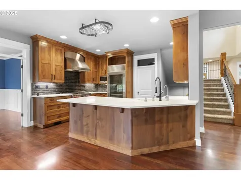 3023 NW Spencer Street Portland OR 97229