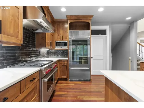 3023 NW Spencer Street Portland OR 97229