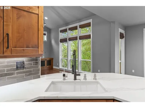 3023 NW Spencer Street Portland OR 97229