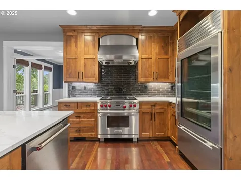 3023 NW Spencer Street Portland OR 97229