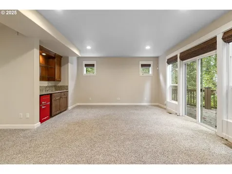 3023 NW Spencer Street Portland OR 97229