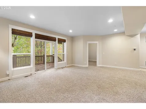 3023 NW Spencer Street Portland OR 97229